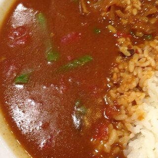 アスパラとトマトのカレー✩